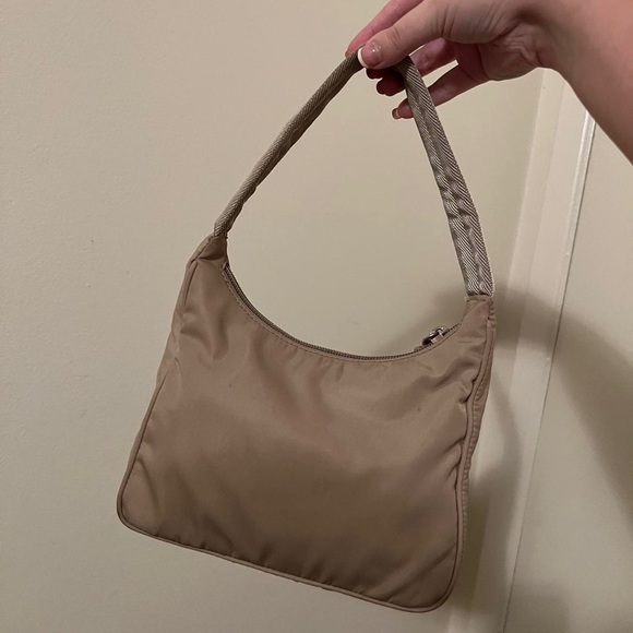 Prada nylon tessuto bag vintage beige 🌟🤎 - Picture 9 of 13